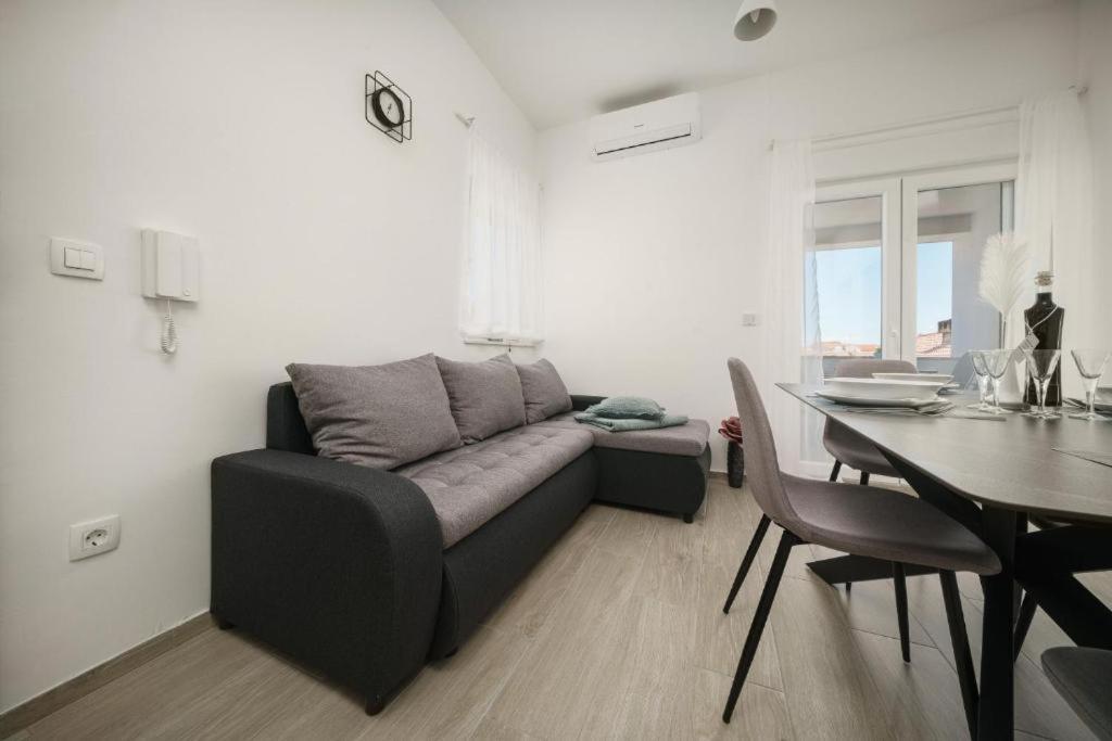 Apartment Stefanio Vodice Exteriér fotografie